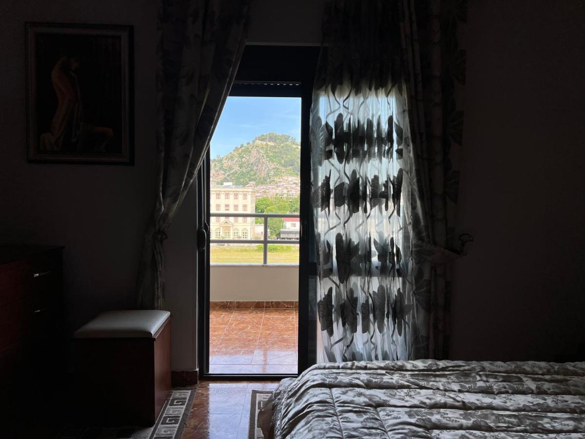 Entire Apartment Castle View Berat Exteriér fotografie